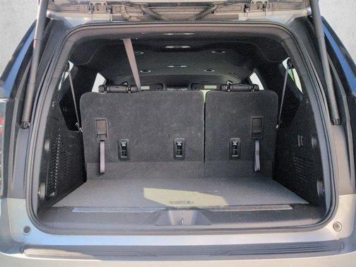 Sterling Gray Metallic 2025 Chevrolet Suburban 4WD Z71