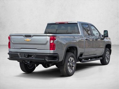Sterling Gray Metallic 2026 Chevrolet Silverado 2500 Custom
