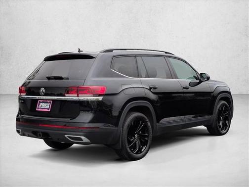 Deep Black Pearl 2023 Volkswagen Atlas 3.6L SE w/Technology