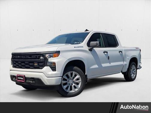 2025 Chevrolet Silverado 1500 Custom