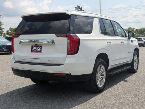 2023 GMC Yukon SLT