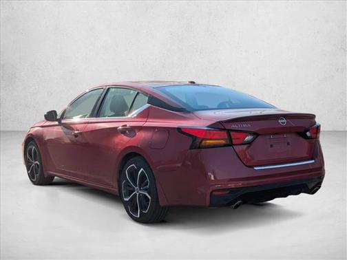 2023 Nissan Altima SR FWD