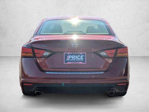 2023 Nissan Altima SR FWD