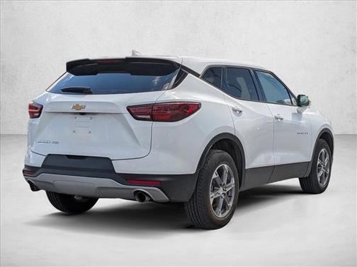 Summit White 2025 Chevrolet Blazer 2LT