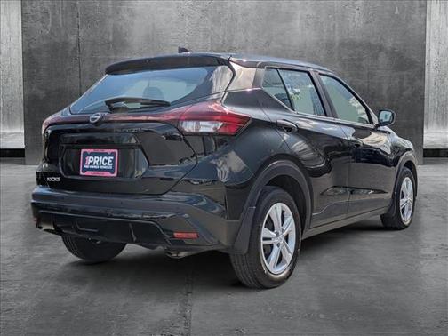 2022 Nissan Kicks S