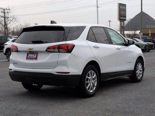 2024 Chevrolet Equinox LS
