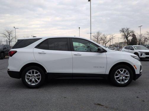 2024 Chevrolet Equinox LS
