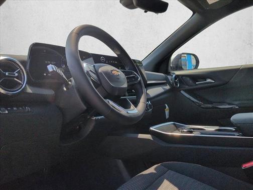 Summit White 2026 Chevrolet Equinox 1LT