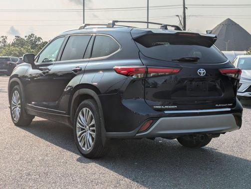 2020 Toyota Highlander Platinum