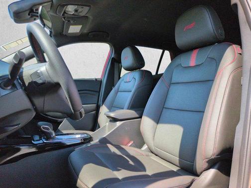 Apex Red 2026 Chevrolet Trax FWD 2RS
