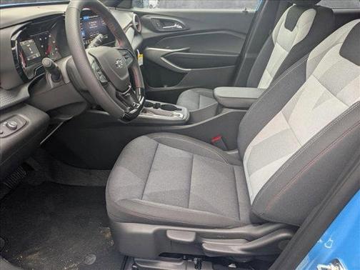 2025 Chevrolet Trax FWD 1RS