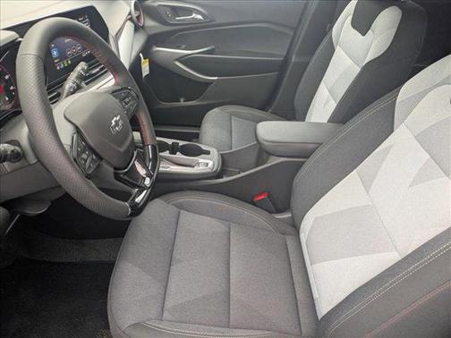 2025 Chevrolet Trax FWD 1RS