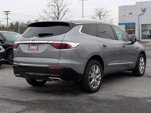 2023 Buick Enclave Essence FWD