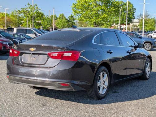 Dark Ash Metallic 2023 Chevrolet Malibu FWD 1LT