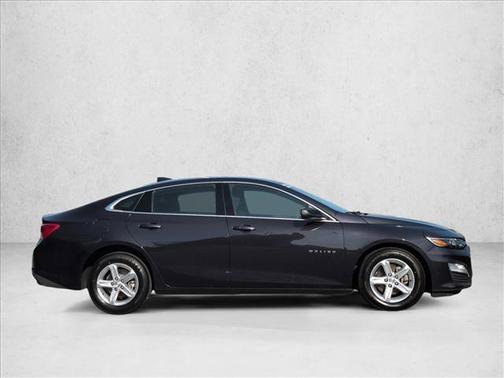 Dark Ash Metallic 2023 Chevrolet Malibu FWD 1LT