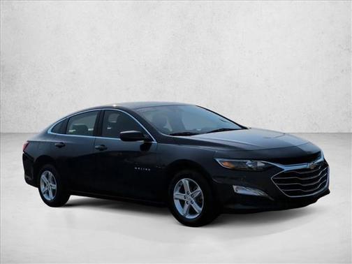 Dark Ash Metallic 2023 Chevrolet Malibu FWD 1LT