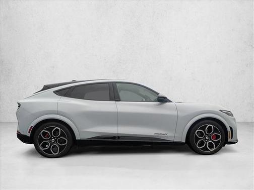 2022 Ford Mustang Mach-E GT