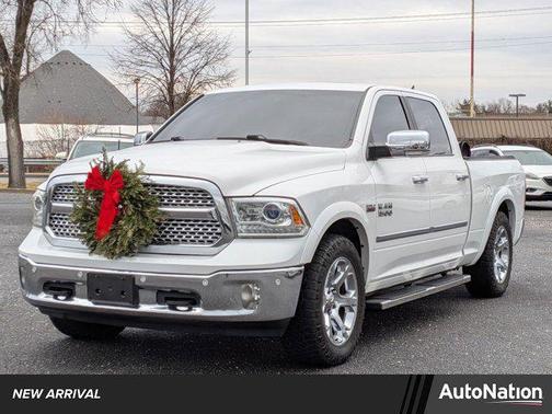 2017 RAM 1500 Laramie