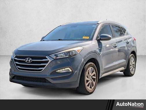 Coliseum Gray 2017 Hyundai TUCSON SE