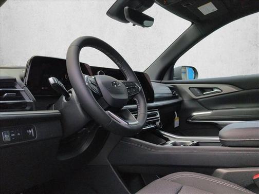 Sterling Gray Metallic 2026 Chevrolet Traverse LT
