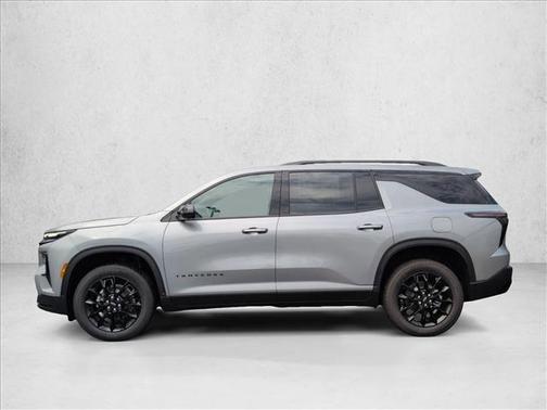 Sterling Gray Metallic 2026 Chevrolet Traverse LT