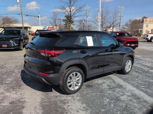 2023 Chevrolet Trailblazer LS