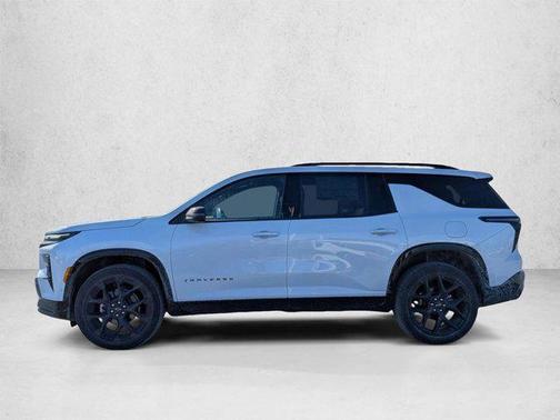 Polar White Tricoat 2026 Chevrolet Traverse RS