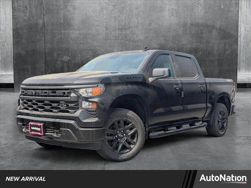 2025 Chevrolet Silverado 1500 Custom