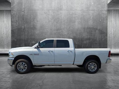 2018 RAM 3500 SLT Crew Cab 4x4 6'4' Box