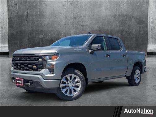 2025 Chevrolet Silverado 1500 Custom