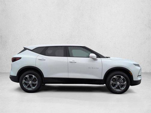 Summit White 2025 Chevrolet Blazer 2LT