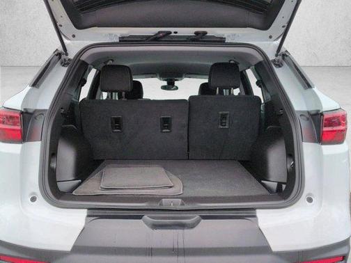 Summit White 2025 Chevrolet Blazer 2LT