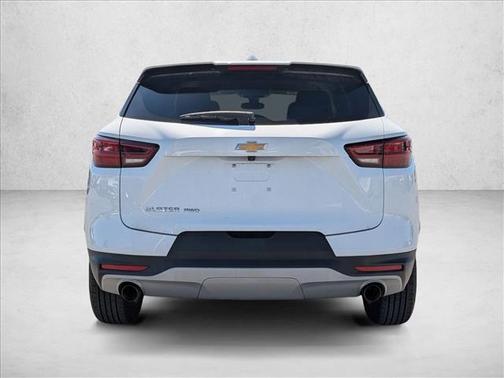 Summit White 2025 Chevrolet Blazer 2LT