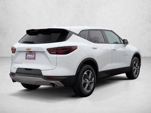 Summit White 2025 Chevrolet Blazer 2LT
