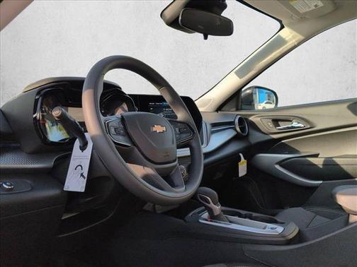 Mosaic Black Metallic 2026 Chevrolet Trax LS