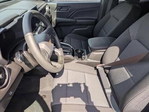 2025 Chevrolet Colorado WT