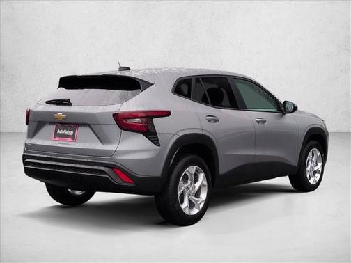 Sterling Gray Metallic 2026 Chevrolet Trax LS