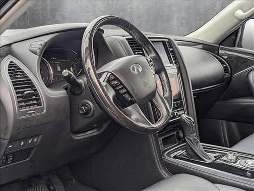 2021 INFINITI QX80 Luxe