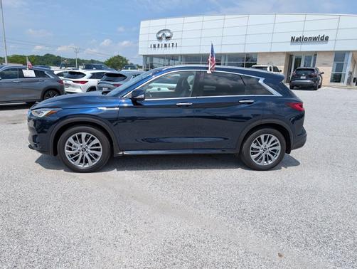 2024 INFINITI QX50 LUXE