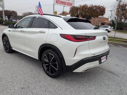 2023 INFINITI QX55 LUXE