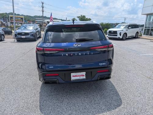 2024 INFINITI QX60 LUXE
