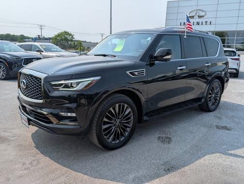 2024 INFINITI QX80 SENSORY