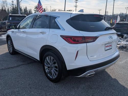 2025 INFINITI QX50 PURE