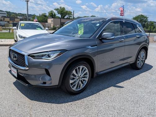 2023 INFINITI QX50 LUXE