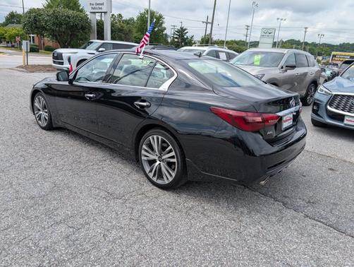 2022 INFINITI Q50 SENSORY