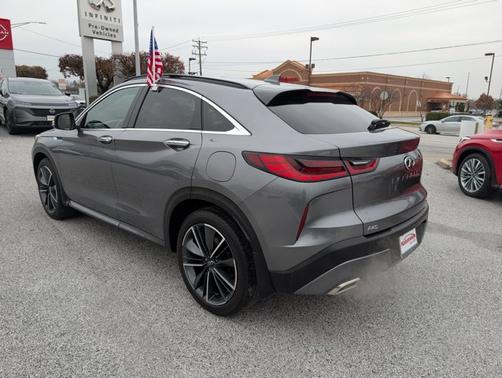 2025 INFINITI QX55 LUXE