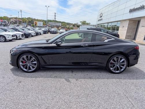 2022 INFINITI Q60 RED SPORT 400