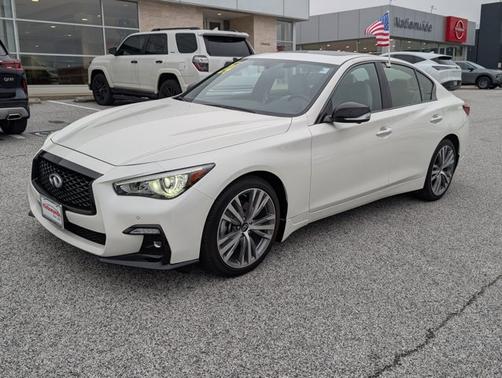 2024 INFINITI Q50 SENSORY