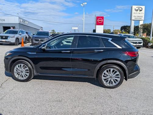 2024 INFINITI QX50 LUXE