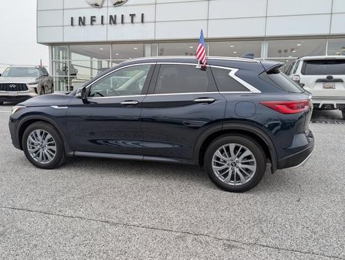 2024 INFINITI QX50 LUXE